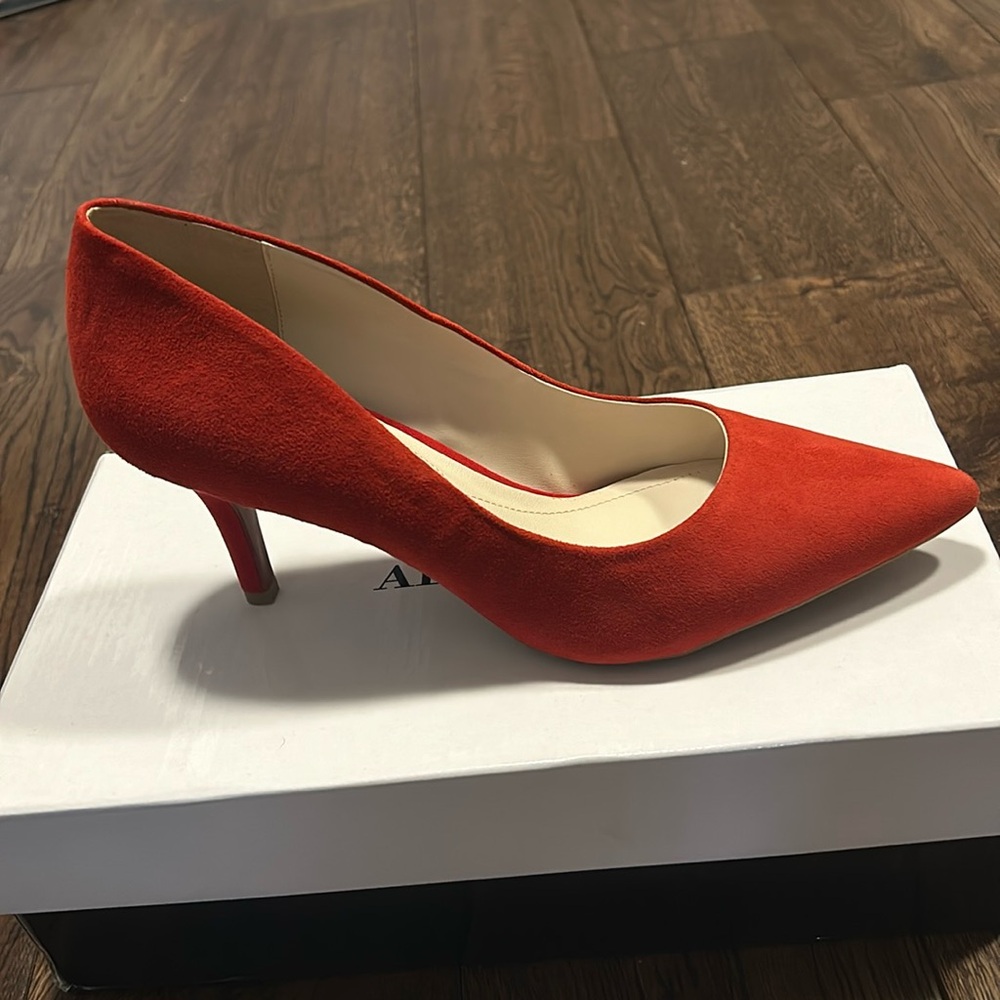 New Alfani suede heels